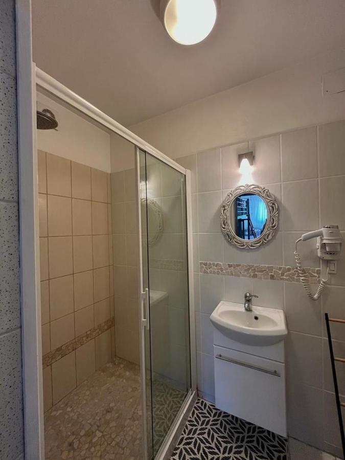 Appartement En Rez De Villa Beausite Мандельє-ла-Напуль Екстер'єр фото